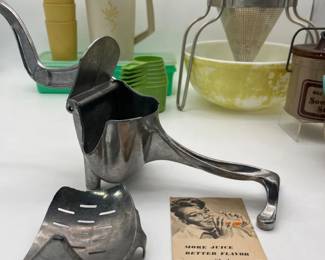 62 VintageKitchenGoodsandToolsFeaturingWearEverTupperware