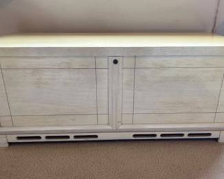 128 LaneBrandCedarLinedChestDoublesasaBench