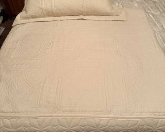 Quilted queen bed topper with two matching pillowcases