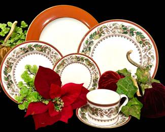 50pc Spode "Christmas Rose" Dinner Service & Bernardaud Limoges Terracotta Chargers