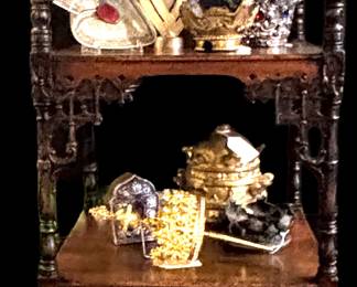 19th Century Chinese Chippendale Étagère with Cabinet and Candle Stands on either side