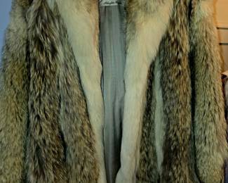 Fur Coat, Fox Jacket, Size M - L