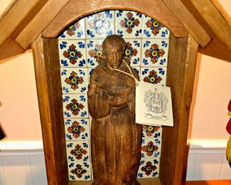 Religious, carved Saints