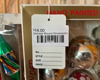 Vintage Round Ornaments 