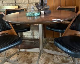 MCM Walter of Wabash Orange Slice Table