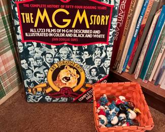 Books, Smurfs Figurines