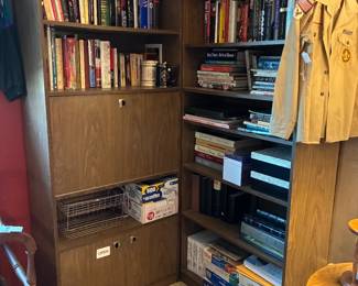 Bookshelf 