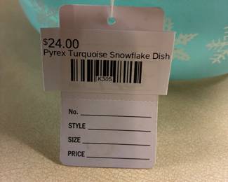Pyrex Turquoise Snowflake Dish