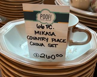 66 Pc Mikasa Country Place China Set 