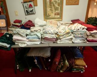 Pillow Cases. Sheets. Pillows