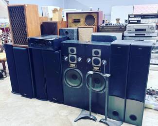 Vintage Stereo Equipment and Speakers Orlando Estate Auction