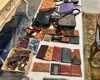 Western Belts, Hats, Wallets & Purses Orlando Estate Auction