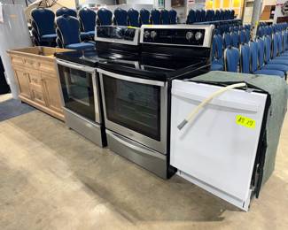 Water Heaters, Vanity's, Stoves and Dishwashers Orlando Estate Auction