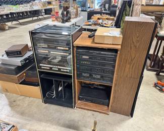 Vintage Stereo Equipment and Speakers Orlando Estate Auction