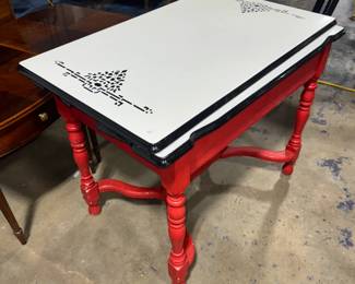 Vintage Expandable Table Orlando Estate Auction