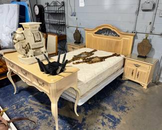 Bedroom Set and Decor Orlando