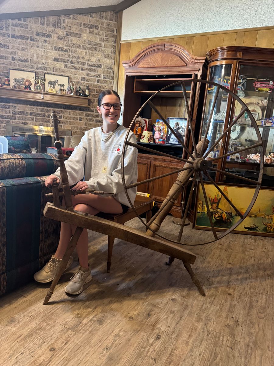 It’s time to rock ‘n’ roll
Come join me at 7011 Wayne St.