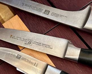 ZWILLING J.A. HENCKELS GERMAN CUTLERY