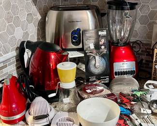 SMALL APPLIANCES