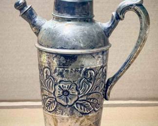 Camusso Sterling Silver Cocktail Shaker (.925, Peru) – Hand-Chased Floral Design – 1 lb 7 oz
