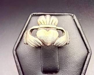 Sterling Silver Claddagh Ring — Size 5.75
