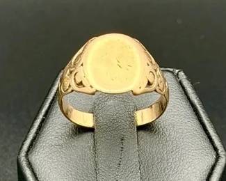 Vintage Gold Ring