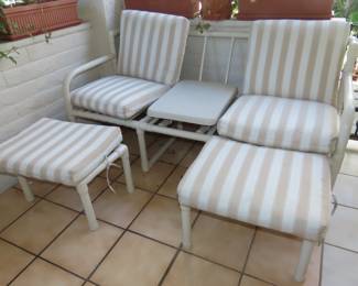 6 Piece patio set.
