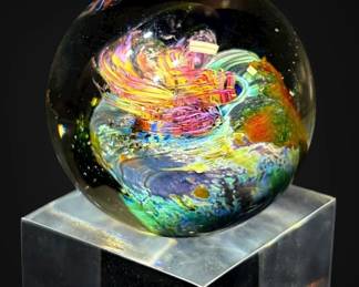 Josh Simpson Signed Art Glass Rainbow Planet Stand