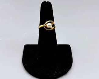 18k And Pearl Estate Ring Not Authenticated