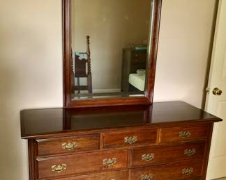 Crescent Furniture Dresser with Detachable Mirror - 56"X19"X52" (with mirror)