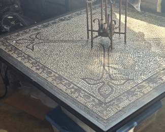 Montaage oversize coffee table, bamboo lantern