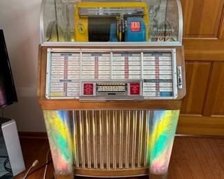 Vintage 1950s Seeburg M100c Jukebox