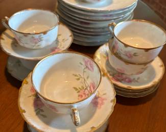 Haviland & Co. Limoges Teacup & Saucer Set
