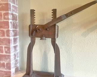 Circa 1920s Everedy Bottle Capper 