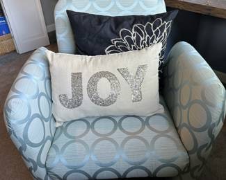 Silver Arm Chair with Circle Design