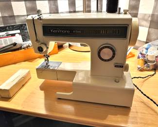 Kenmore 10 Stitch Sewing Machine