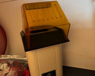 West Bend Poppery II Hot Air Popcorn Maker