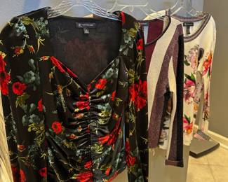 INC Black Velvet Ruched Sweetheart Top Blouse with Rose Design – Size XS