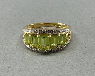 14K and Peridot Ring