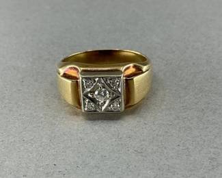 Men's 14K and Diamond Ring