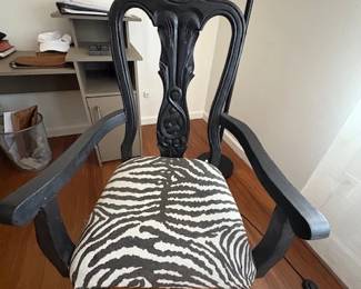 ZEBRA ACCENT CHAIR