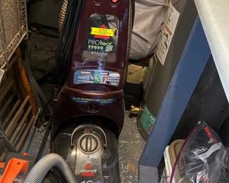 BISSELL PROHEAT CARPET CLEANER