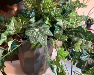 146Nov 04 2025 05 07pmBAiw