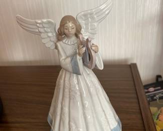 321Nov 04 2025 07 00pmUBKa