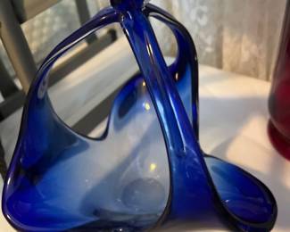 82Nov 04 2025 04 43pmZ5Cd