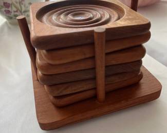 279Nov 04 2025 06 45pm39Bh