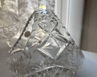 253Nov 04 2025 06 30pmqBAb