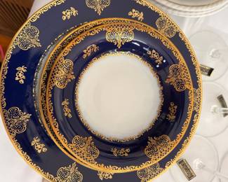 324Nov 04 2025 07 03pmMoJX