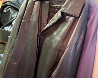 Leather jackets in various styles and sizes, women's and men's sizes XL - 5 XL.