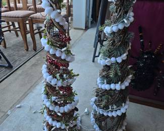 Decorative Christmas trees